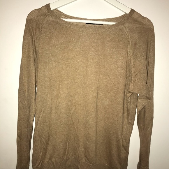 GOLD T SHIRT - Picture 3 of 8